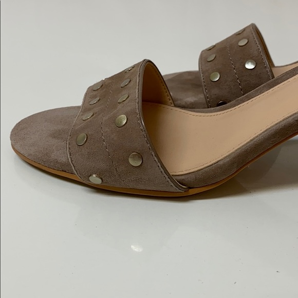 Vince Camuto Sandals - Picture 4 of 8